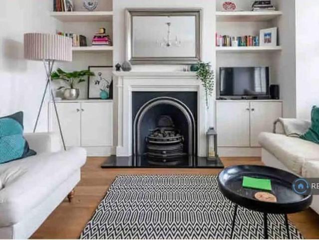 2 bedroom maisonette to rent