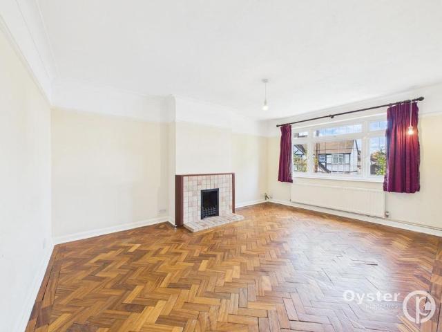 2 bedroom maisonette to rent