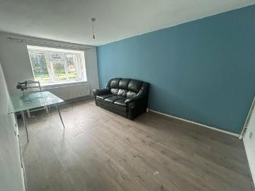 2 bedroom maisonette to rent