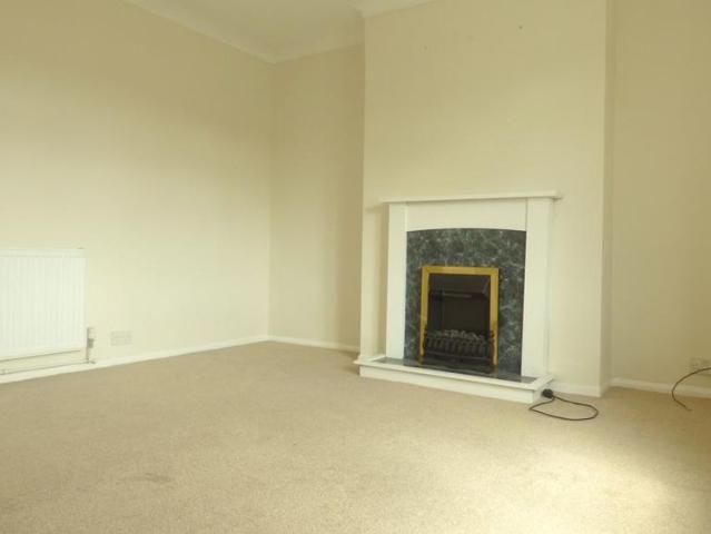 2 bedroom maisonette to rent