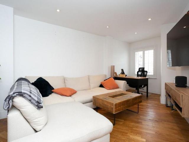 2 bedroom maisonette to rent