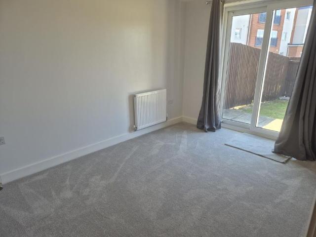 2 bedroom maisonette to rent