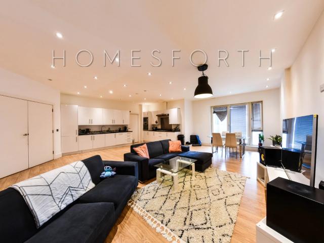 2 Bedroom Maisonette to rent