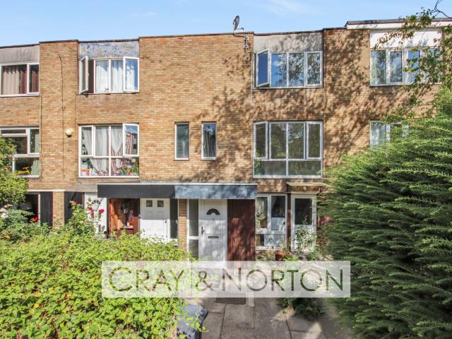 2 Bedroom Maisonette to rent
