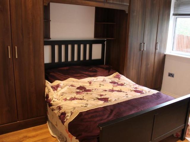 2 bedroom maisonette to rent
