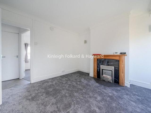 2 bedroom maisonette to rent