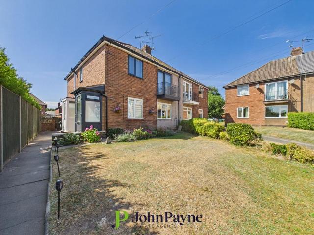2 bedroom maisonette to rent