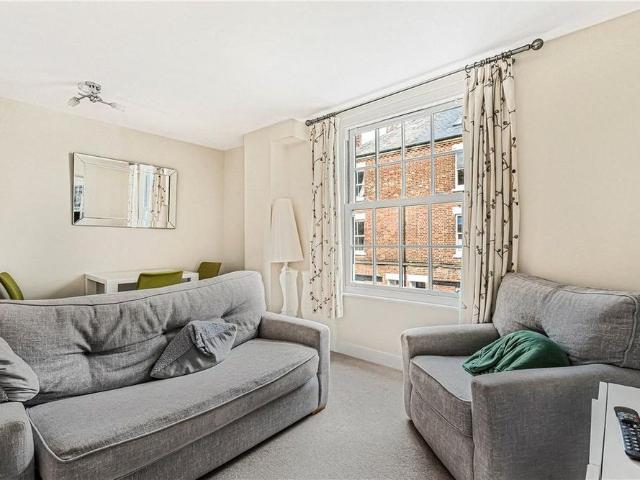 2 bedroom maisonette to rent
