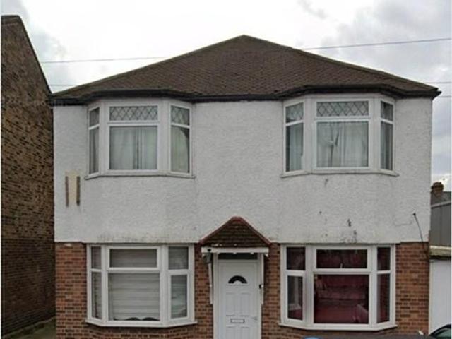 2 bedroom maisonette to rent