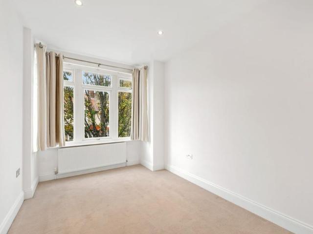 2 bedroom maisonette to rent