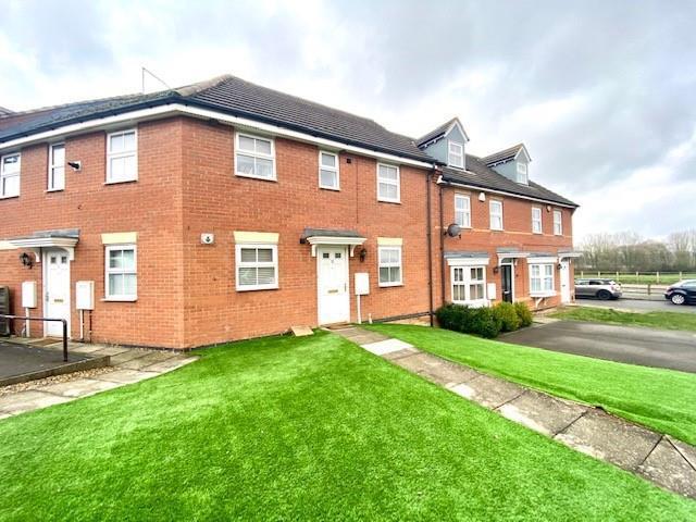 2 bedroom maisonette to rent