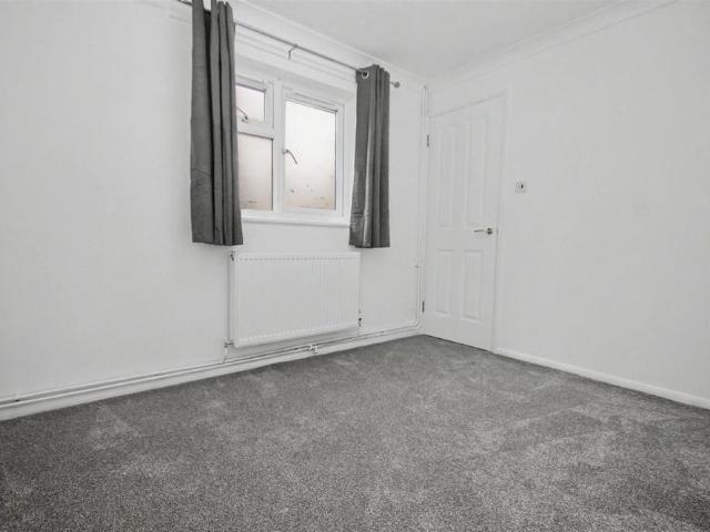 2 bedroom maisonette to rent