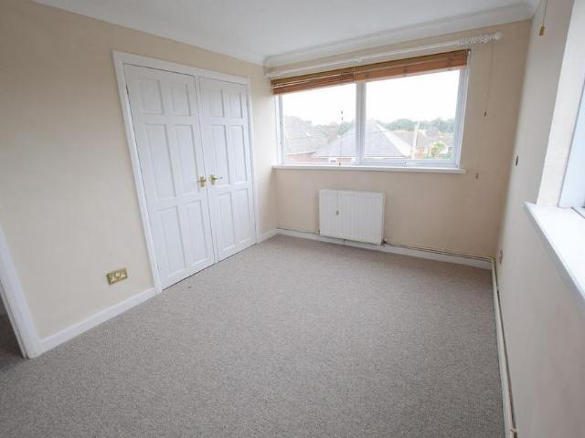 2 bedroom maisonette to rent