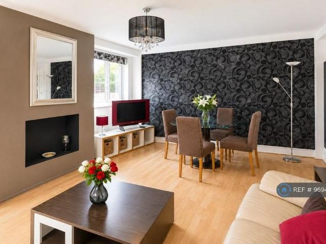 2 bedroom maisonette to rent