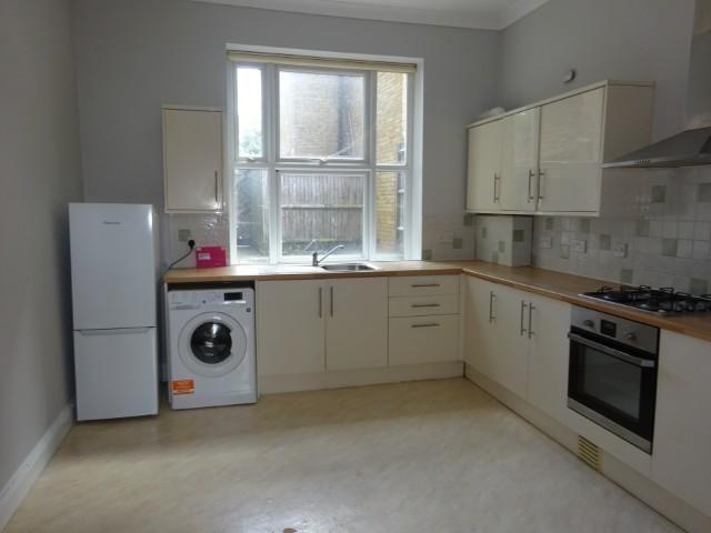2 bedroom maisonette to rent