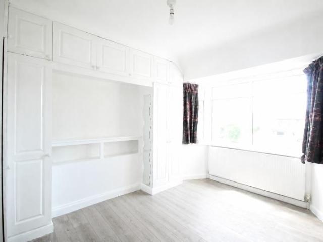 2 bedroom maisonette to rent