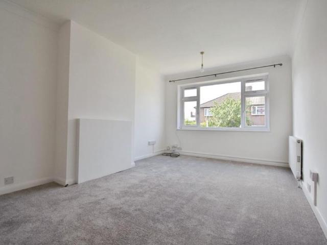 2 bedroom maisonette to rent