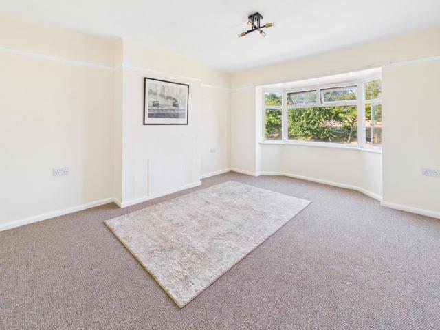 2 bedroom Maisonette to rent