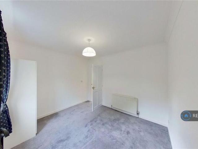 2 bedroom maisonette to rent