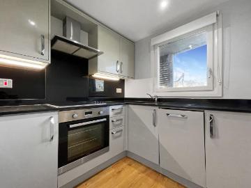 2 bedroom maisonette to rent