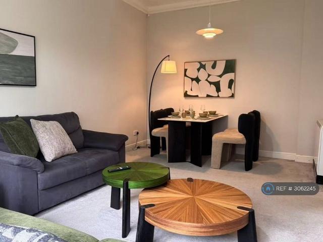 2 bedroom maisonette to rent