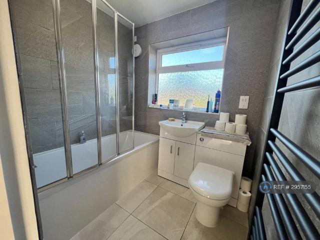 2 bedroom maisonette to rent