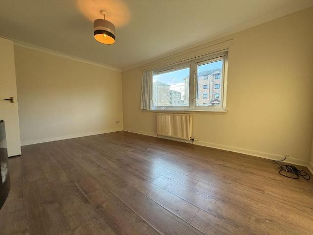2 bedroom maisonette to rent