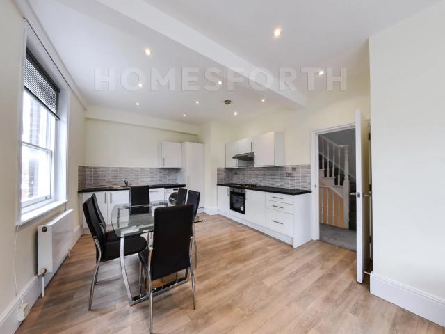 2 Bedroom Maisonette to rent