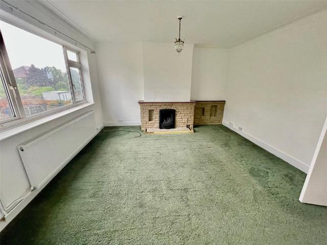 2 bedroom maisonette to rent