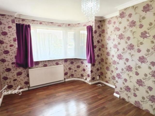 2 bedroom maisonette to rent
