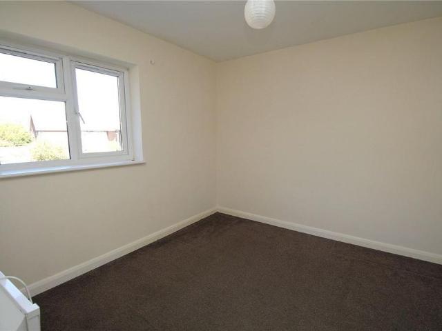 2 bedroom maisonette to rent