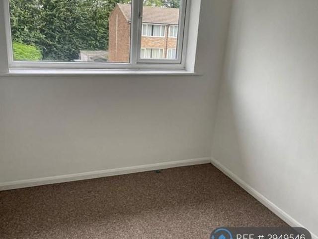 2 bedroom maisonette to rent