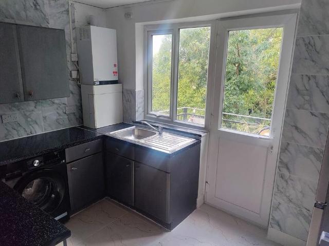 2 bedroom maisonette to rent