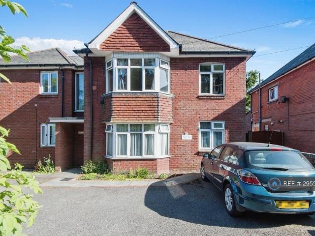 2 bedroom maisonette to rent