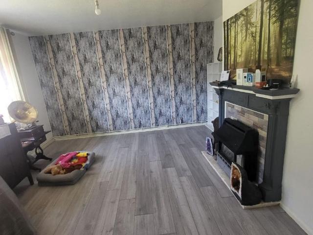 2 bedroom maisonette to rent