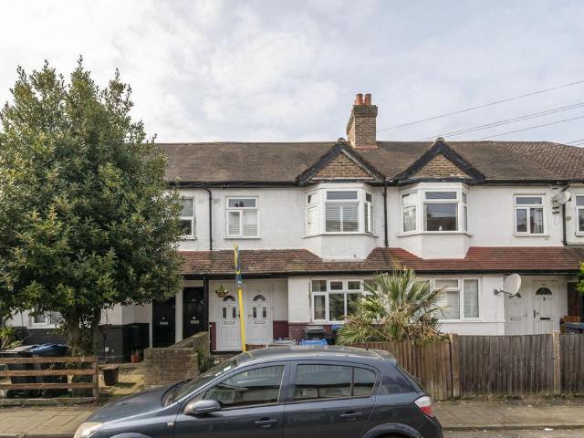 2 bedroom maisonette to rent