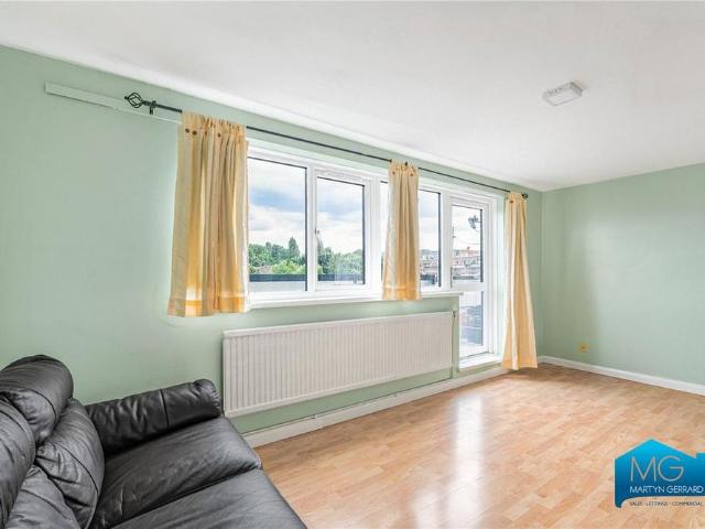 2 bedroom maisonette to rent