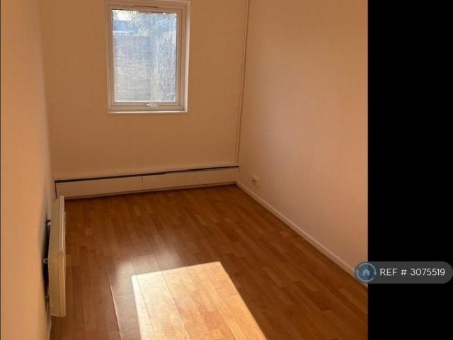 2 bedroom maisonette to rent