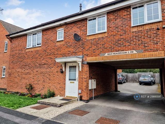 2 bedroom maisonette to rent