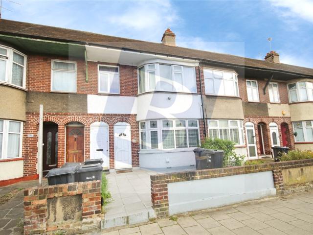 2 bedroom maisonette to rent