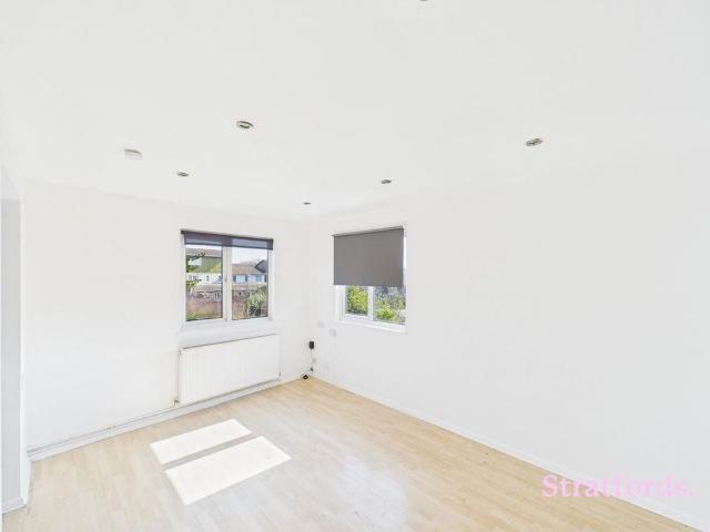 2 bedroom maisonette to rent