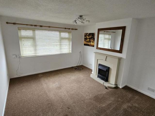 2 bedroom maisonette to rent