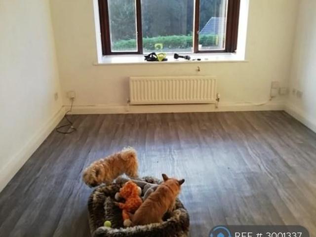 2 bedroom maisonette to rent