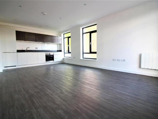 2 bedroom maisonette to rent