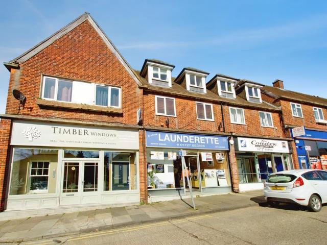 2 bedroom maisonette to rent
