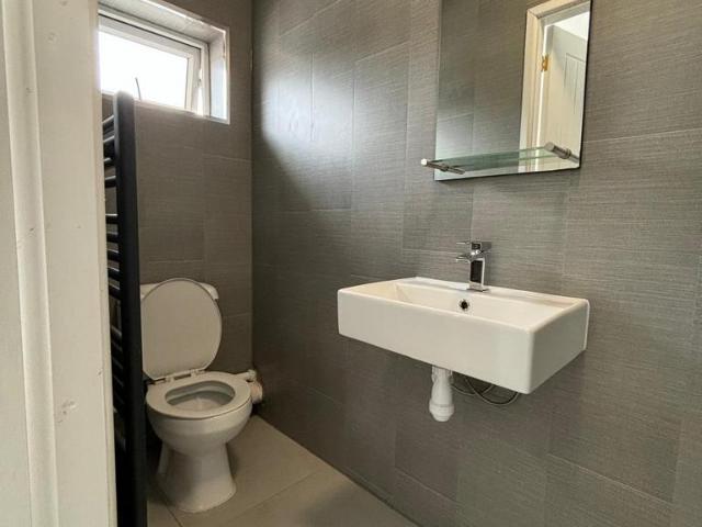 2 bedroom maisonette to rent
