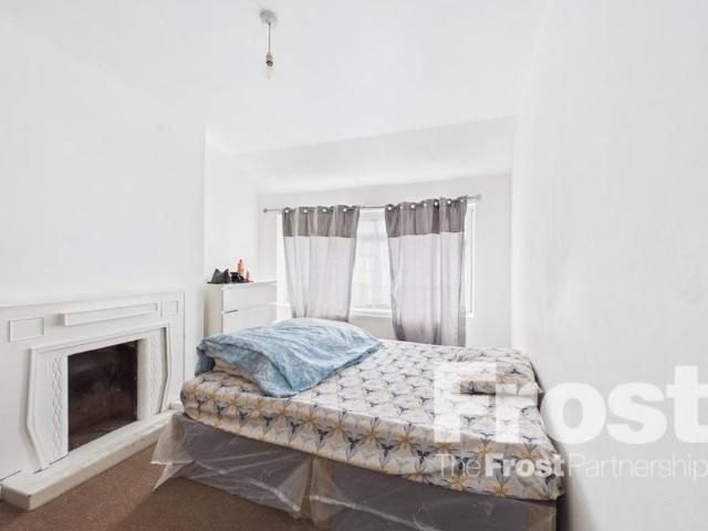 2 bedroom maisonette to rent