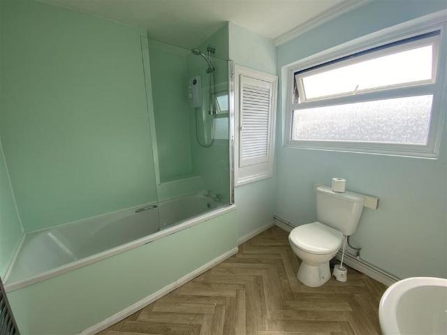 2 bedroom maisonette to rent
