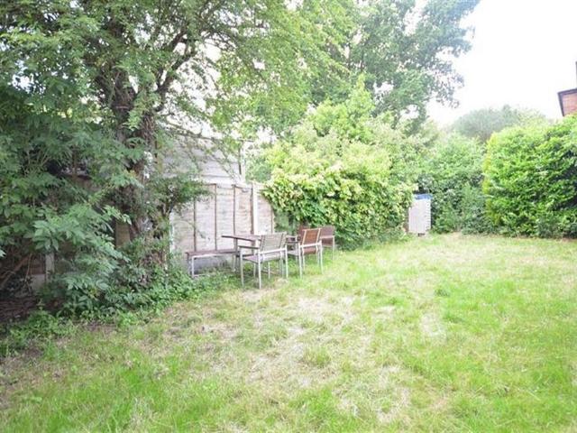 2 bedroom maisonette to rent