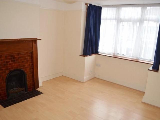 2 bedroom maisonette to rent